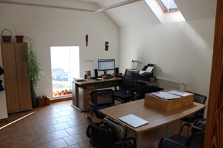 Kanceláře - výroba zahradního nábytku - KovoKrab