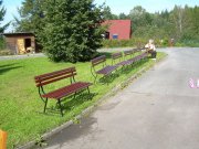 Domov důchodců Ústí nad Orlicí - lavičky